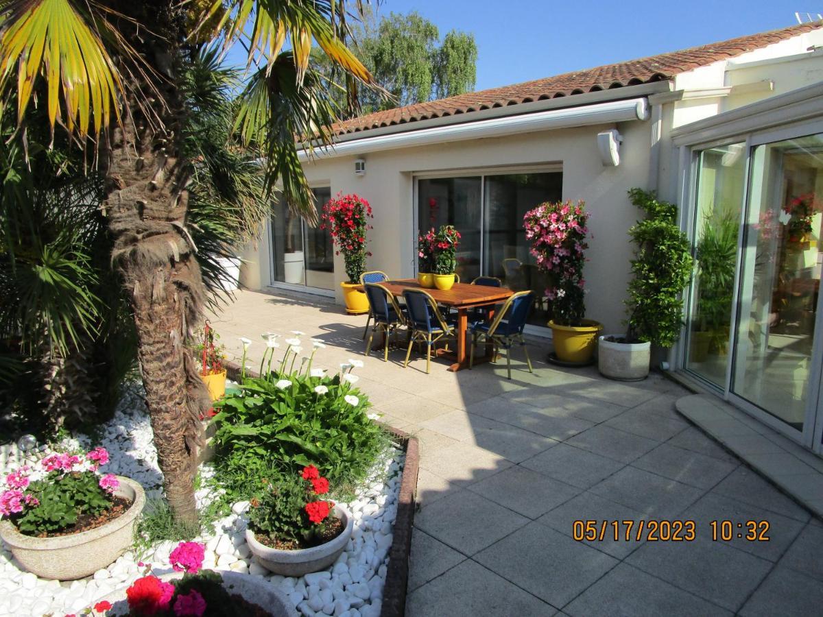 Locatlantique Bed & Breakfast Aytré Dış mekan fotoğraf